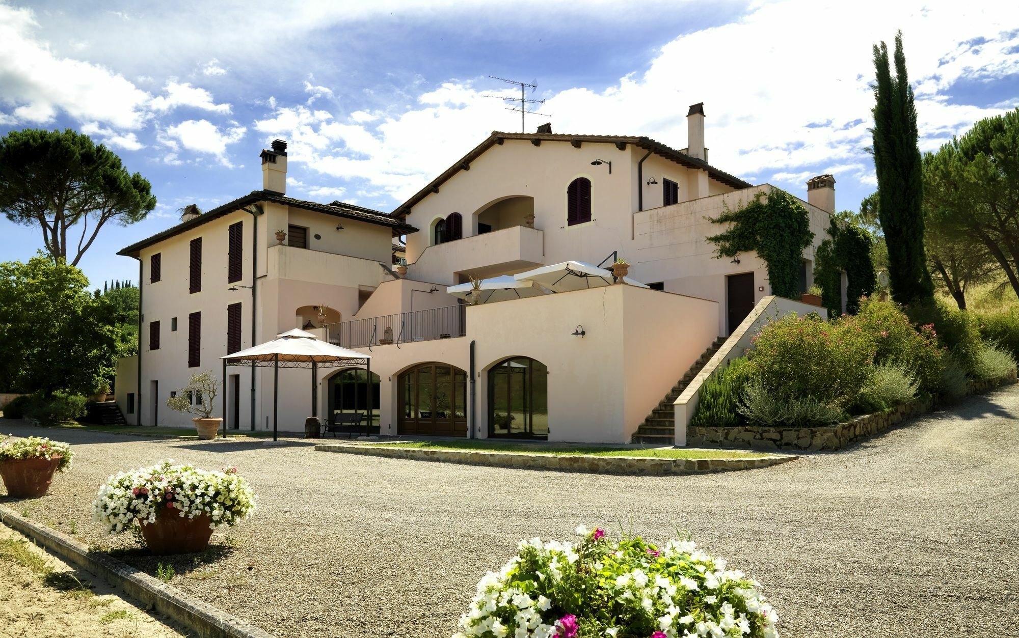 Appartamenti Agriturismo La Canonica チェルタルド エクステリア 写真