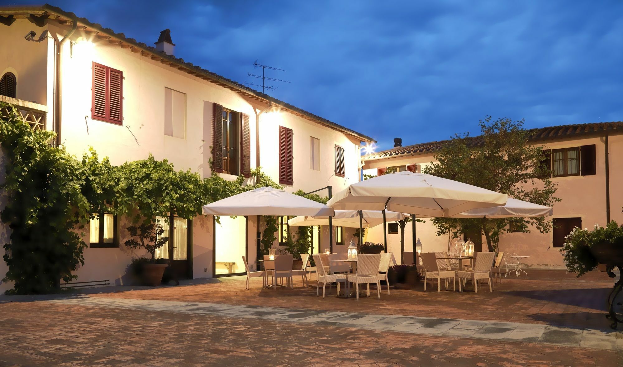 Appartamenti Agriturismo La Canonica チェルタルド エクステリア 写真